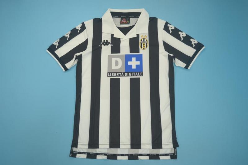 AAA Quality Juventus 99/00 Home Soccer Jersey